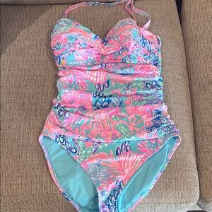 Womens bathing suit